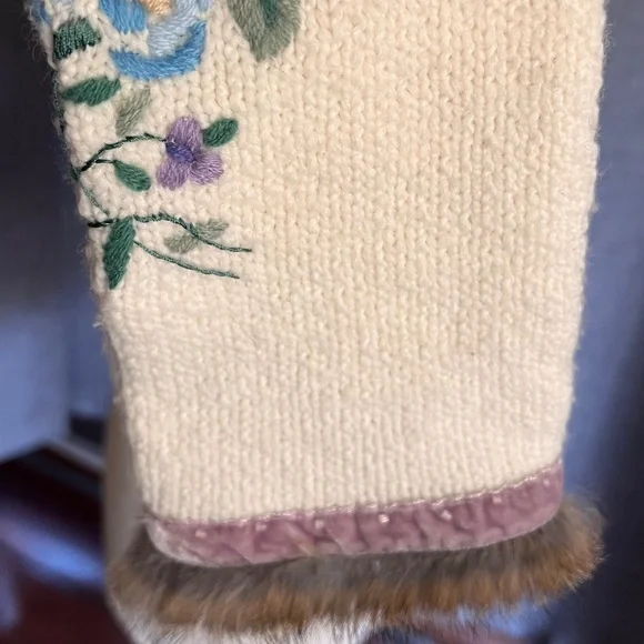 Bibelot wool sweater - Picture 6 of 11